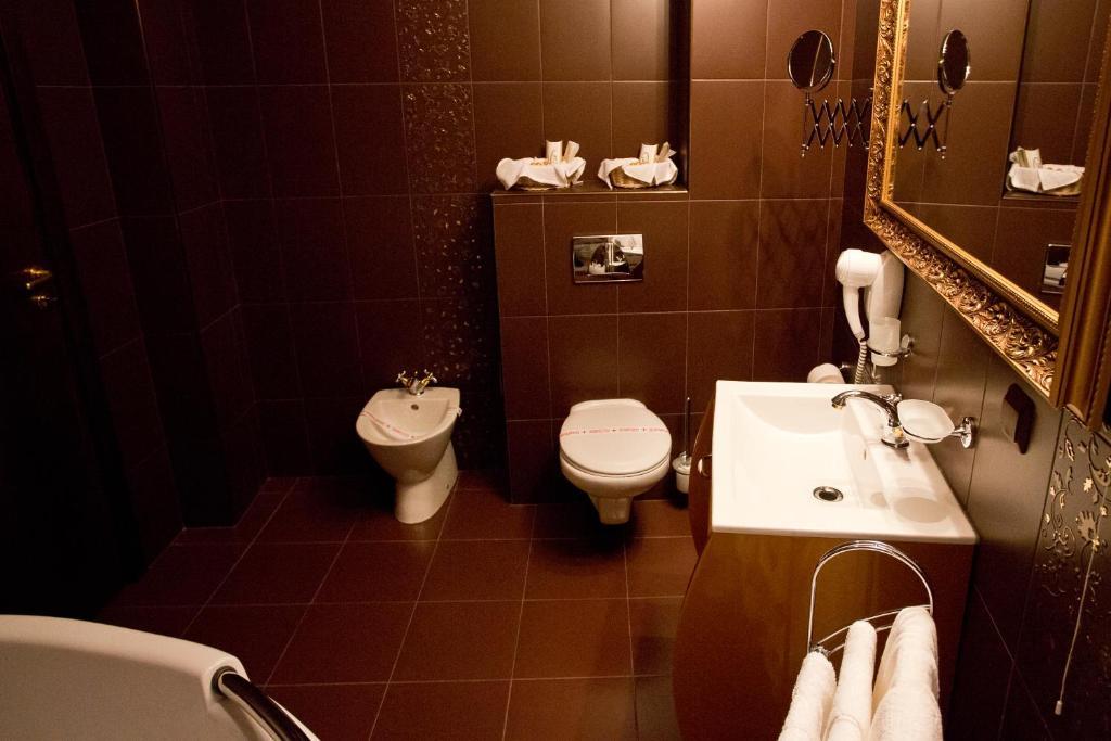 Hotel Diamond Kazanlŭk Pokoj fotografie